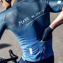 Q36.5 Trikot Kurzarm R2 Jungle -Entdecken Sie Fahrräder q365 trikot kurzarm r2 made in italy3